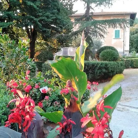 Di Papiano Διαμέρισμα *